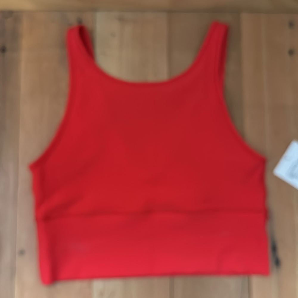 Lululemon Power Pivot tank rib